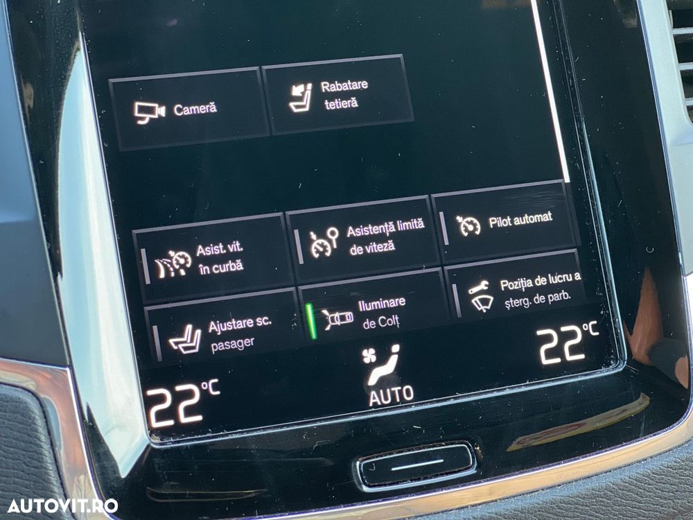Volvo XC 90 B5 MHEV AWD 5 locuri Momentum Pro - 17