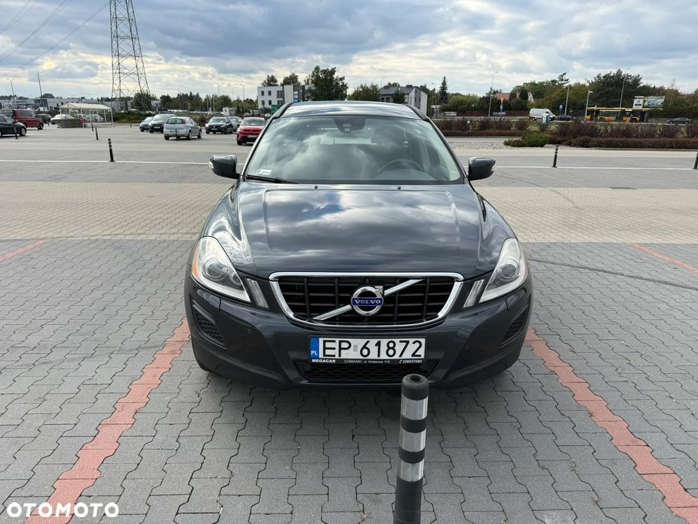Volvo XC 60 D4 Momentum - 12
