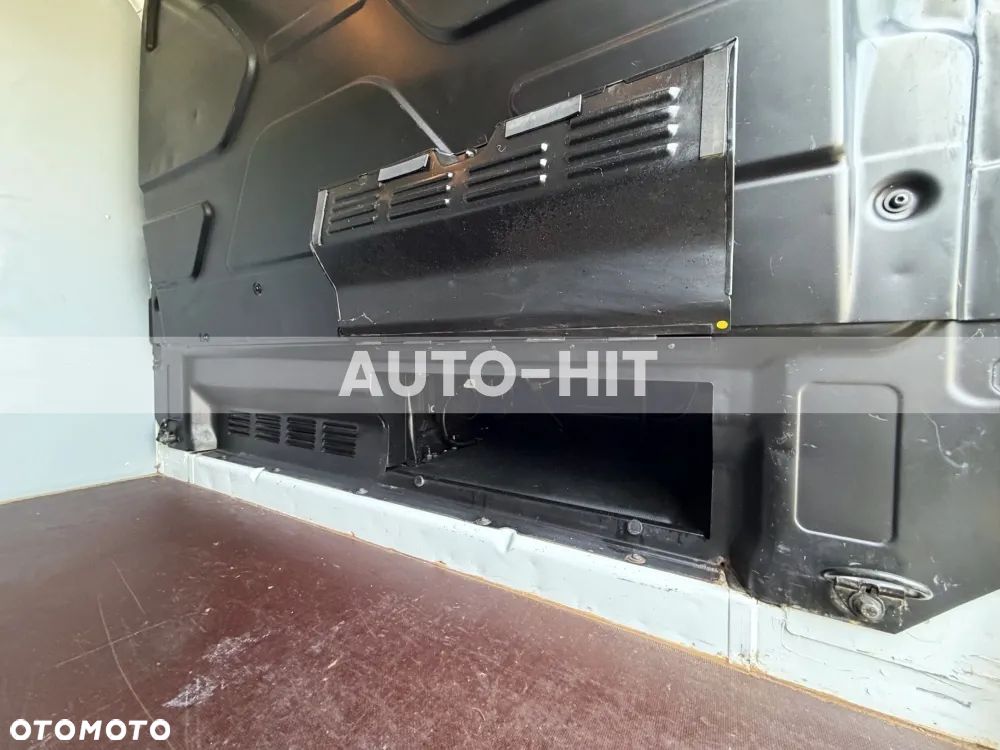 Ford Transit - 17