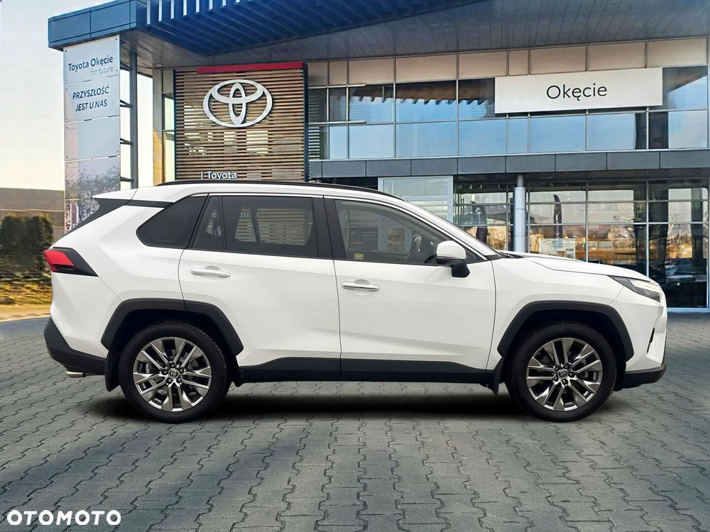 Toyota RAV4 - 7