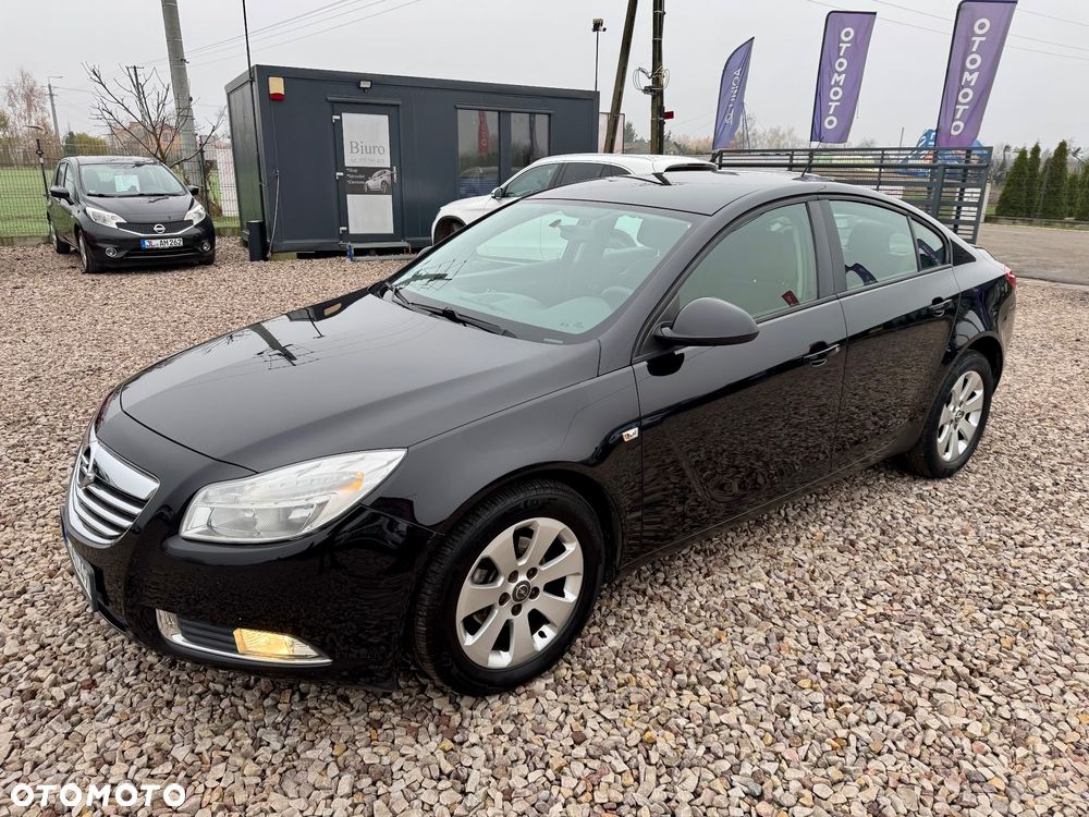 Opel Insignia 1.8 - 16