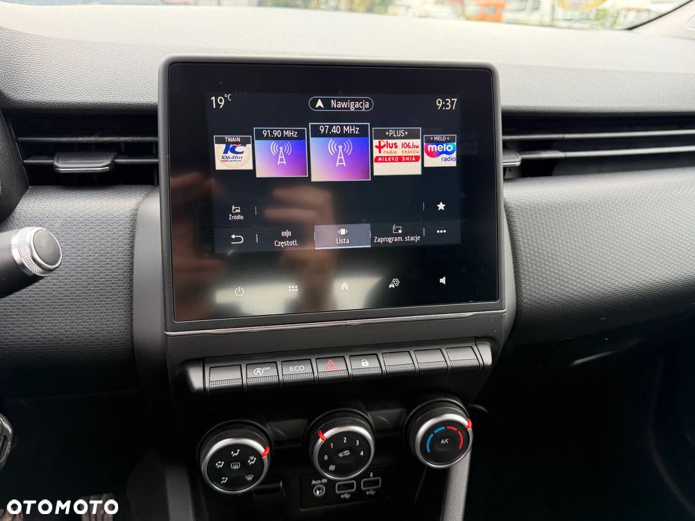 Renault Clio BLUE dCi 85 BUSINESS EDITION - 26