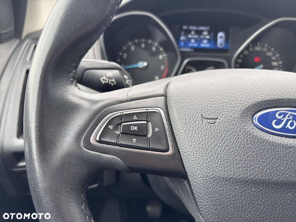 Ford Focus - 14