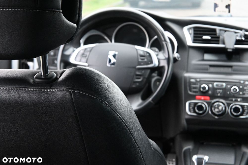 Citroën DS4 THP 155 EGS6 SoChic - 6