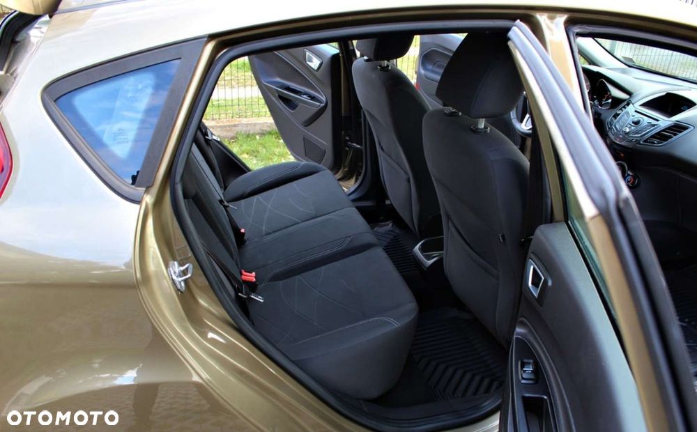 Ford Fiesta - 14