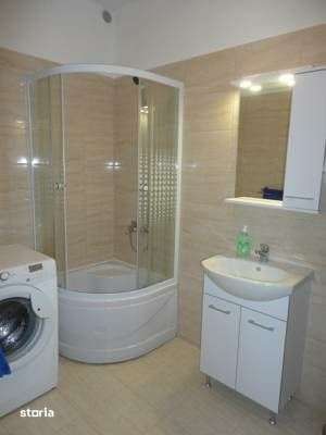 Proprietar, Inchiriez apartament in centrul istoric, mobilat si utilat — fotografia 3