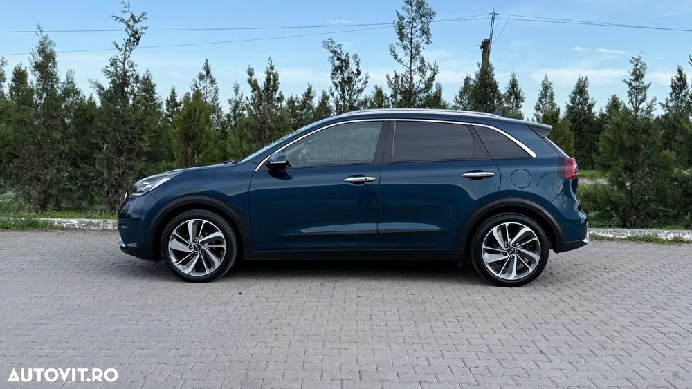 Kia Niro 1.6 GDI 2WD Aut. Vision - 6