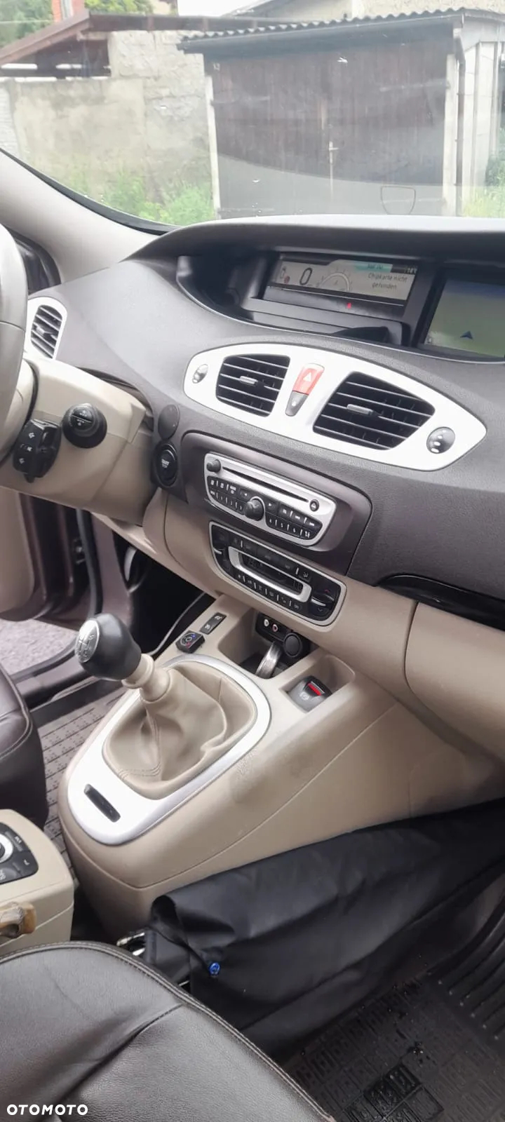 Renault Scenic - 6