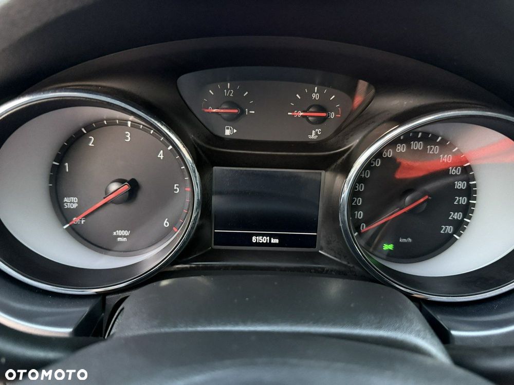Opel Astra - 35