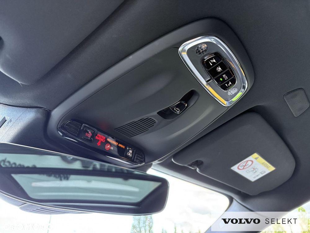Volvo XC 60 - 31