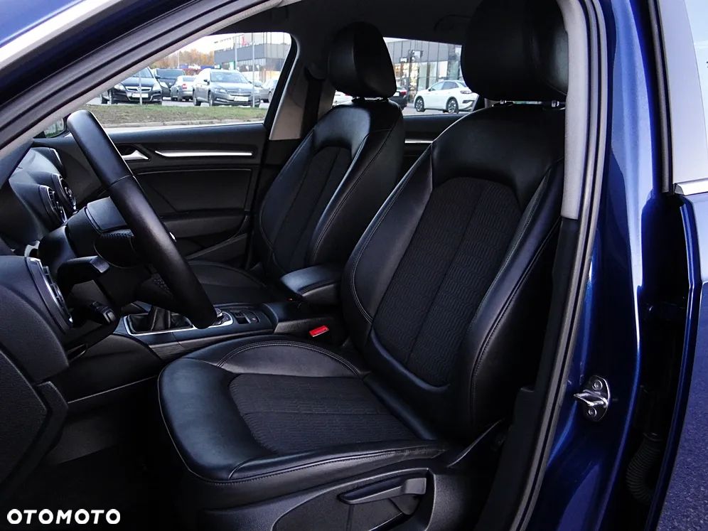 Audi A3 Sportback 2.0 TDI quattro Attraction - 34