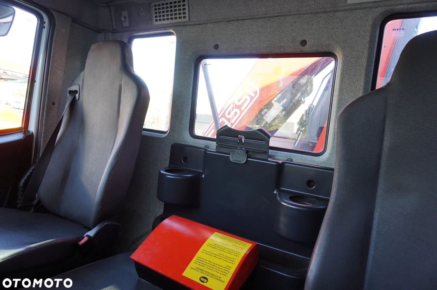 Iveco Stralis 310 E6 / NOWA Wywrotka 3-stronna / Dźwig Fassi F135 z pilotem - 19
