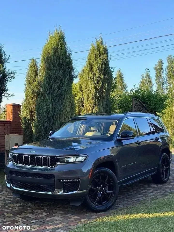 Jeep Grand Cherokee - 3