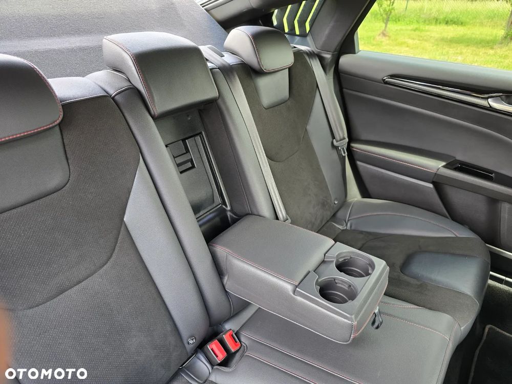 Ford Mondeo 2.0 EcoBlue ST-Line - 9