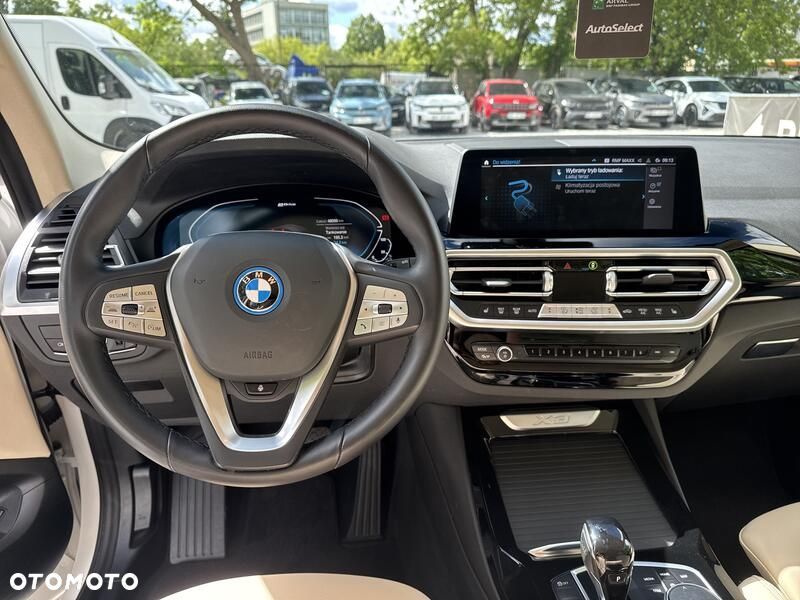 BMW X3 xDrive30e - 14