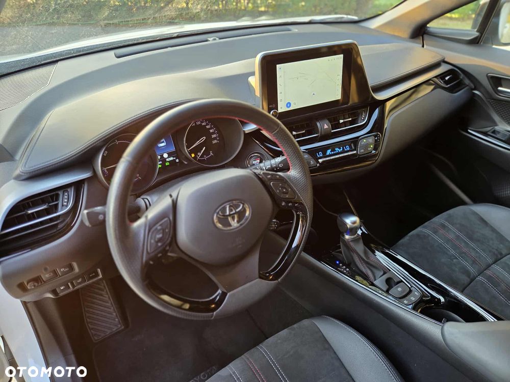 Toyota C-HR 2.0 Hybrid GR Sport - 29