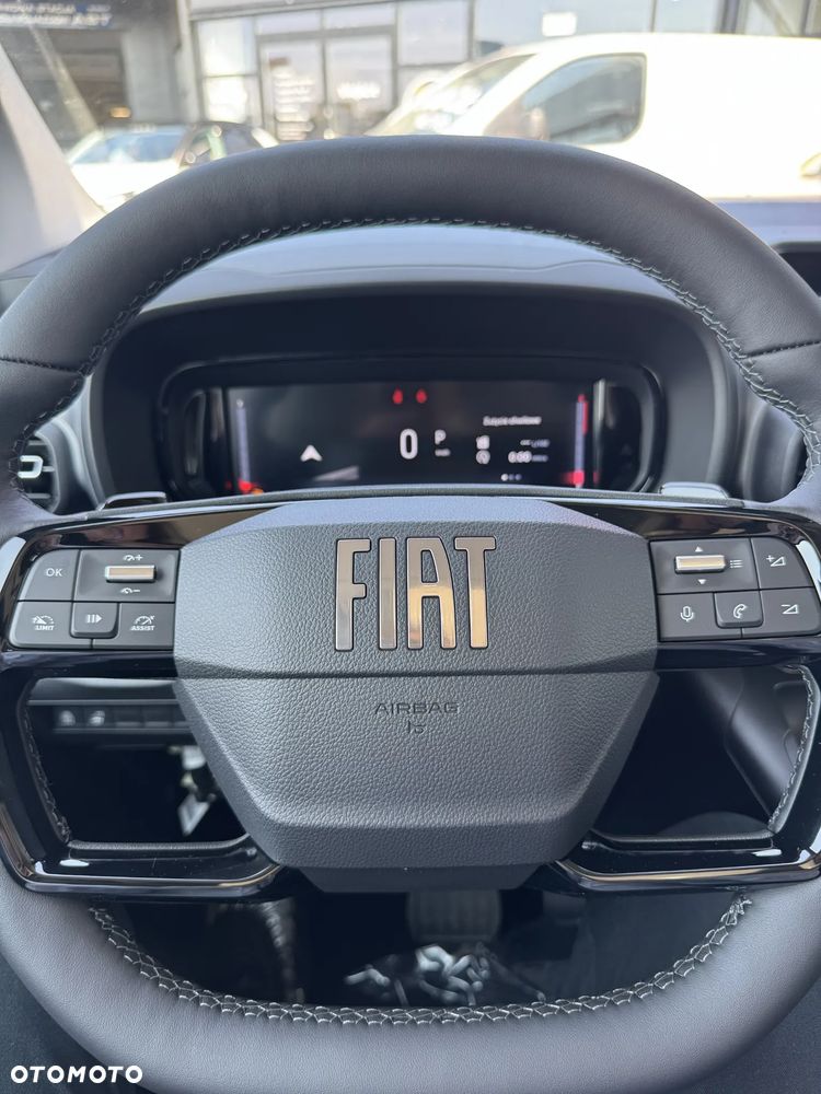 Fiat Qubo - 11