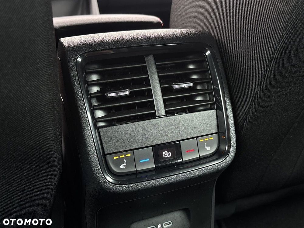 Skoda Octavia 2.0 TSI RS DSG - 35