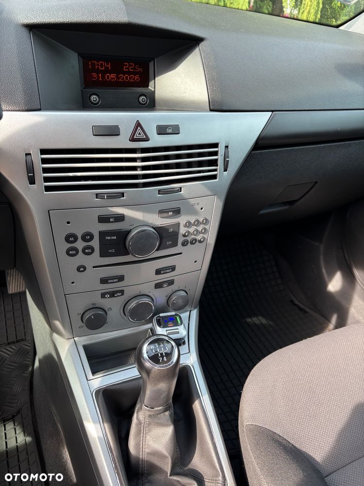 Opel Astra 1.4 Enjoy - 15