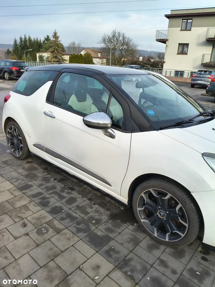 Citroën DS3 THP 155 SportChic - 4