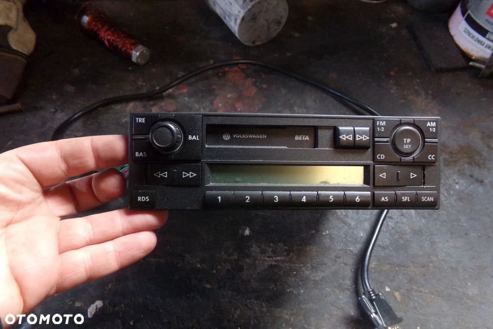 Radioodtwarzacz VW Beta 1J0035152E Audi VW Seat Skoda - 1