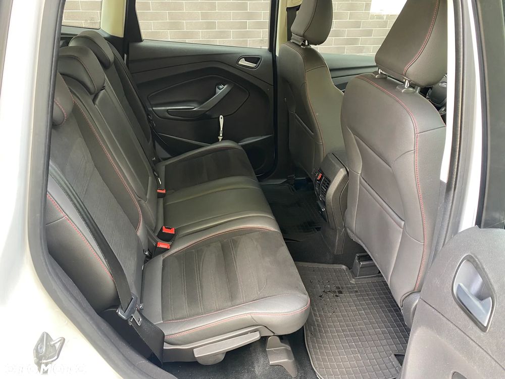 Ford C-MAX - 23