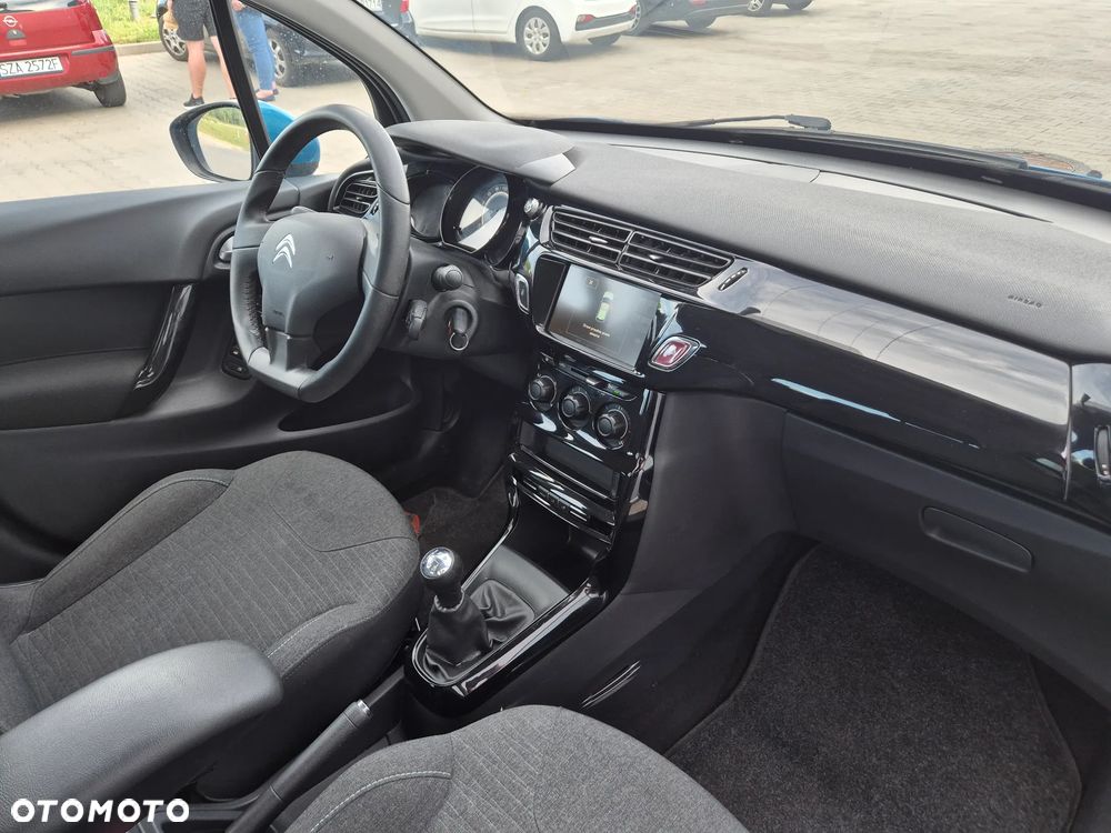 Citroën C3 1.2 PureTech Selection - 17