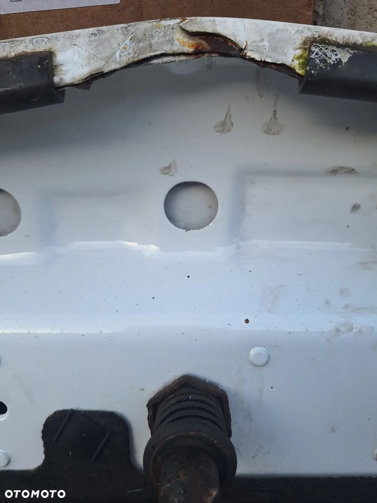 MASKA ,POKRYWA SILNIKA -OPEL ASTRA H / BIAŁA -Y474 - 4