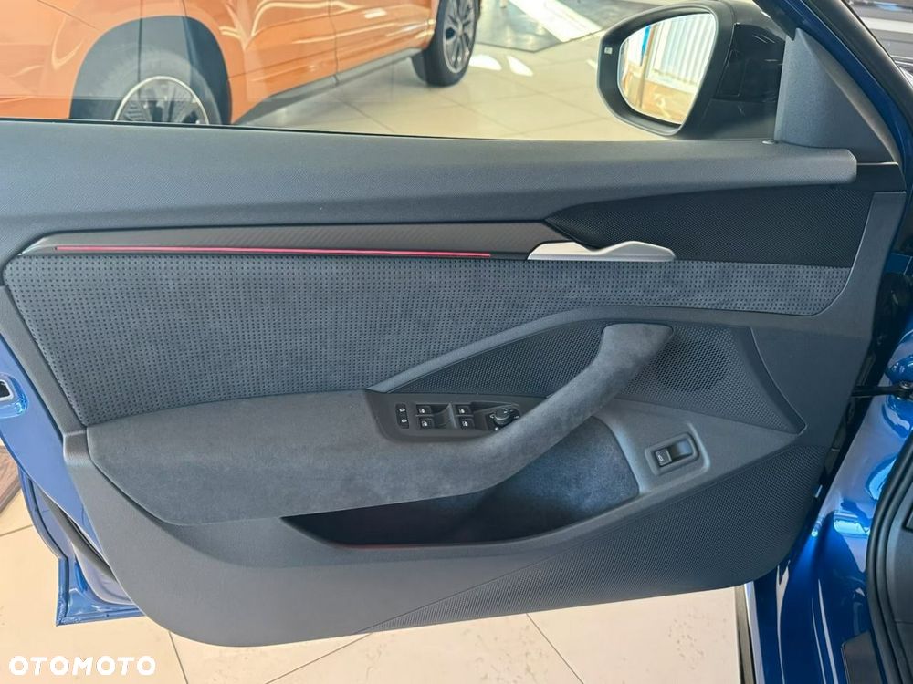 Skoda Superb 2.0 TDI SCR Sportline DSG - 12