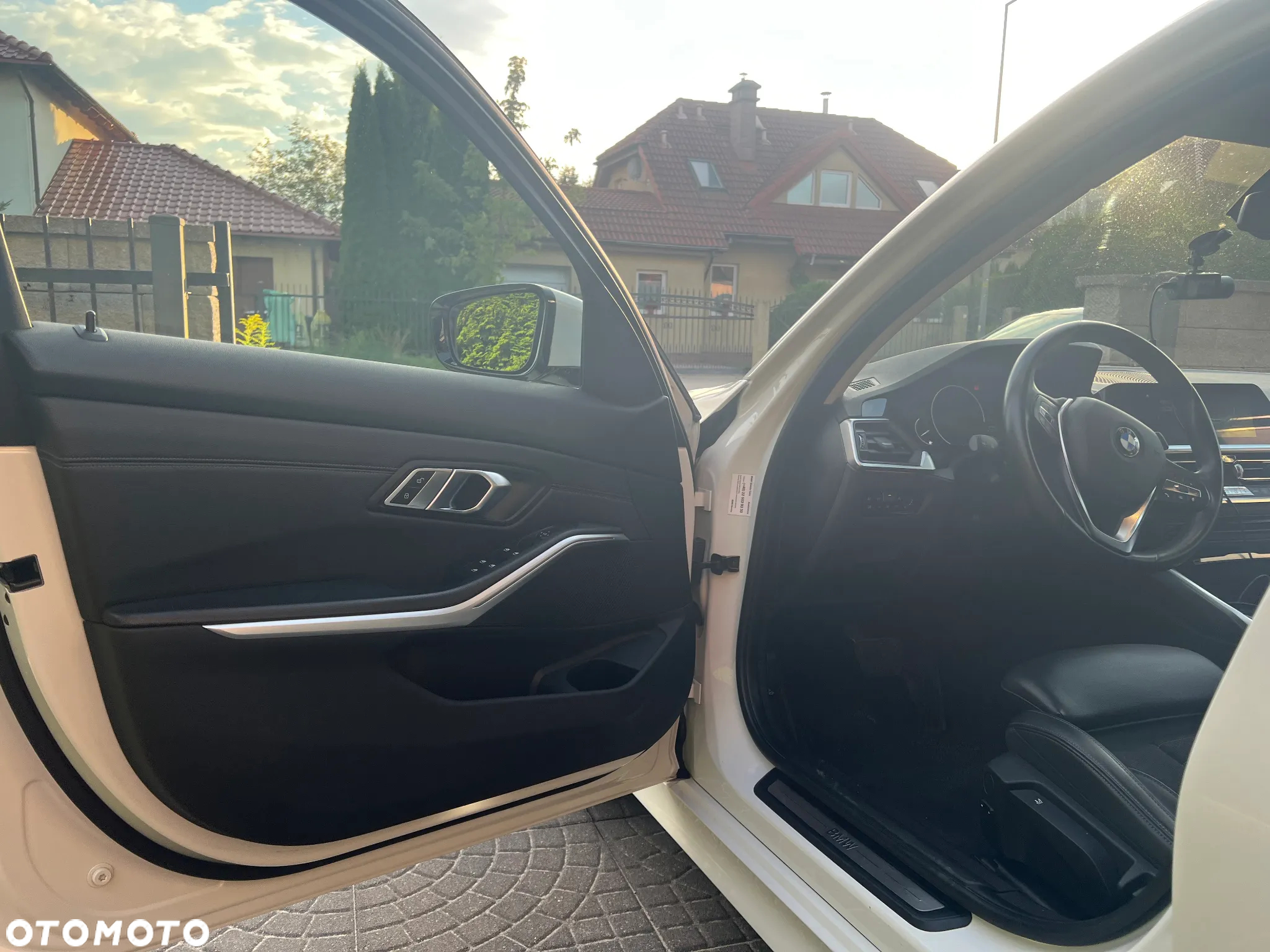 BMW Seria 3 320i Sport Line - 7