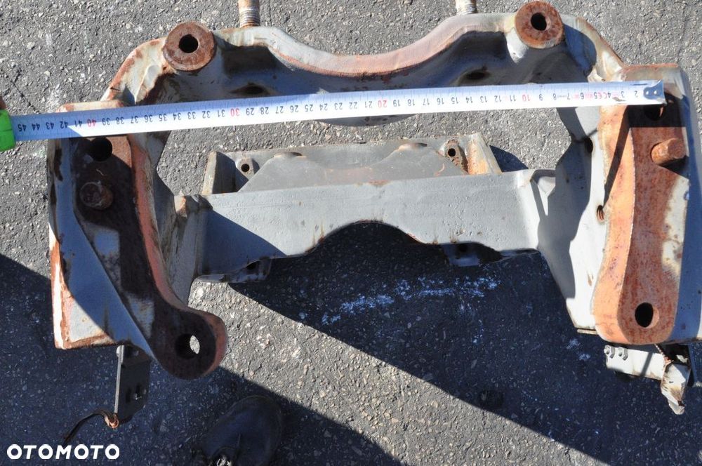 WSPORNIK SUPORT RAMA RENAULT CLAAS NR 150906 / 98315 - 6