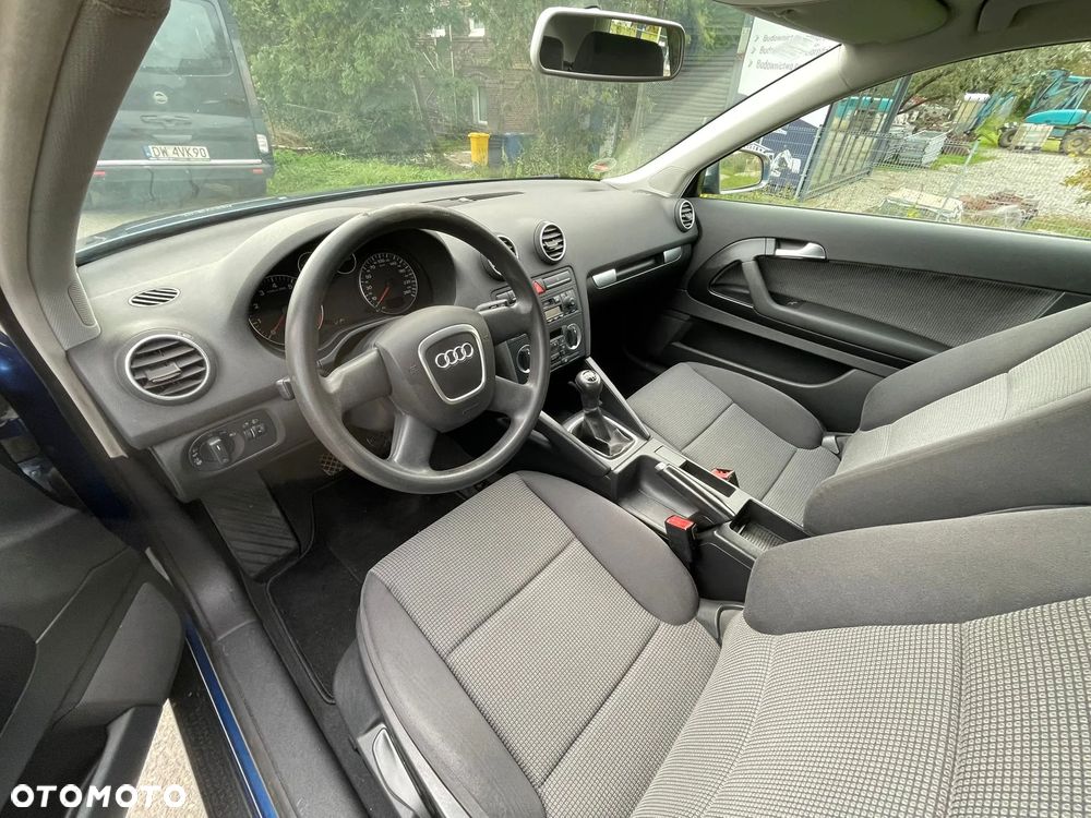 Audi A3 1.6 Limited Edition - 13