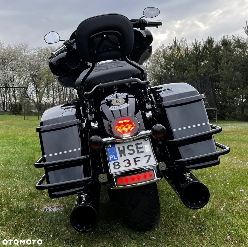Harley-Davidson FLHTCU Ultra - 5