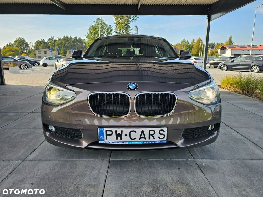 BMW Seria 1 120d Sport-Aut - 5