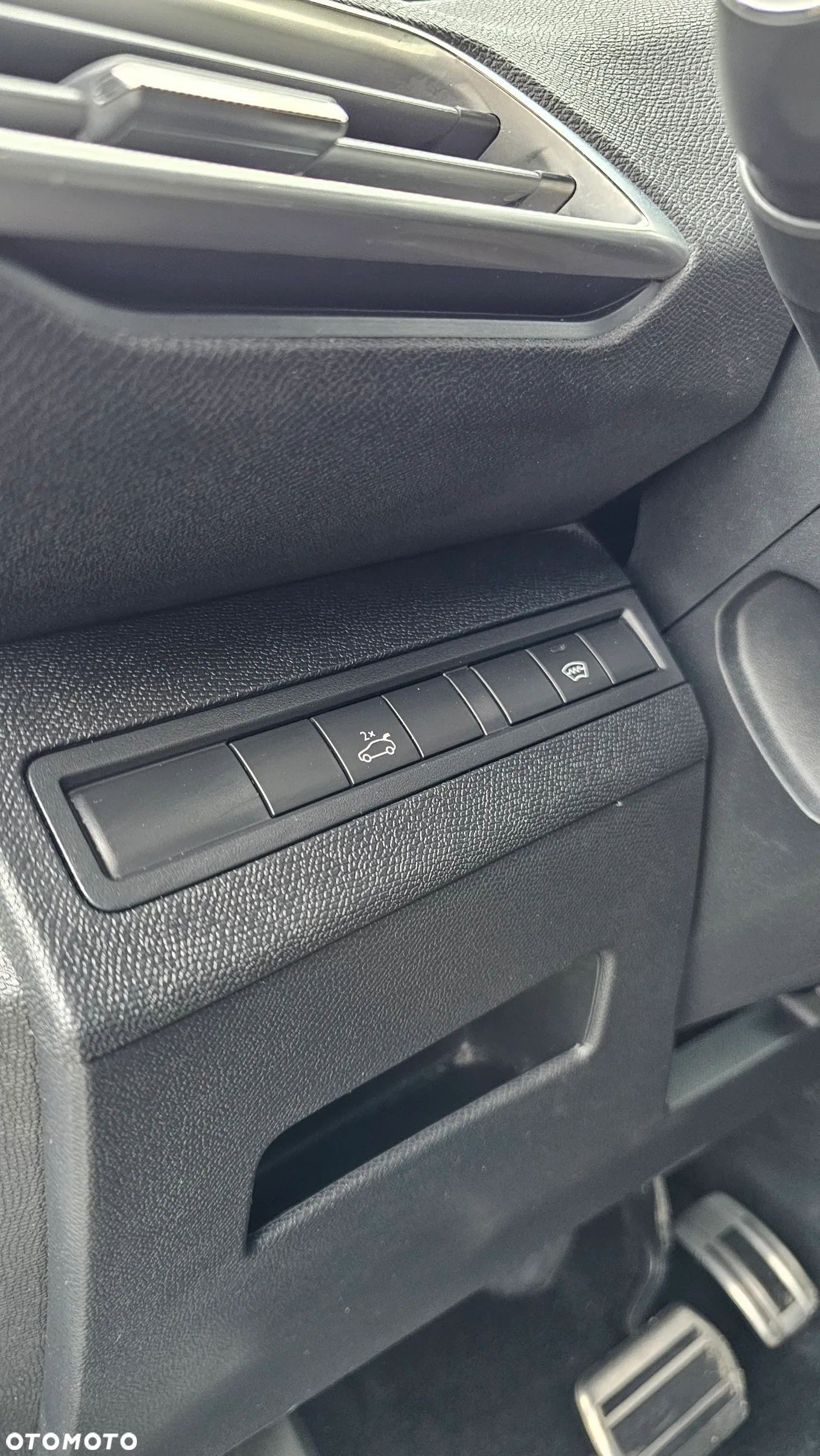 Peugeot 3008 BlueHDi 180 Stop & Start EAT8 GT - 24