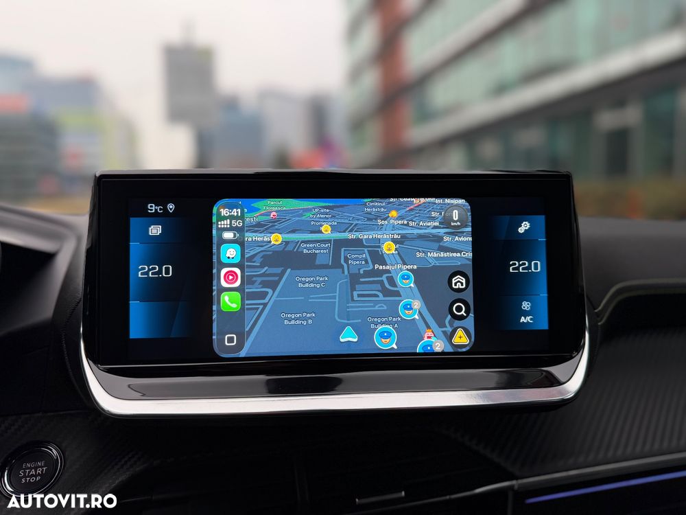 Peugeot 208 PureTech 130 EAT8 GT Pack - 29