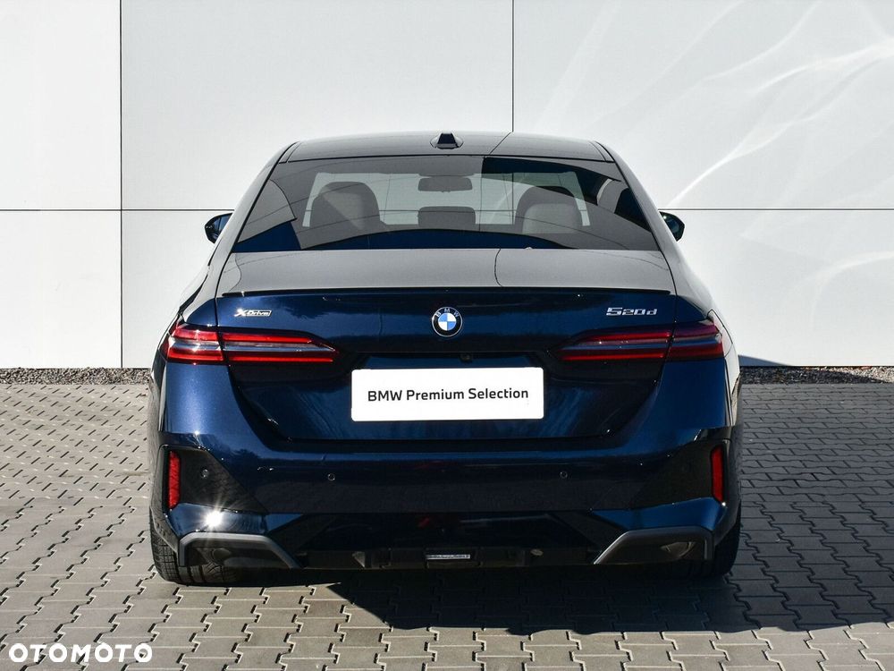 BMW Seria 5 - 11