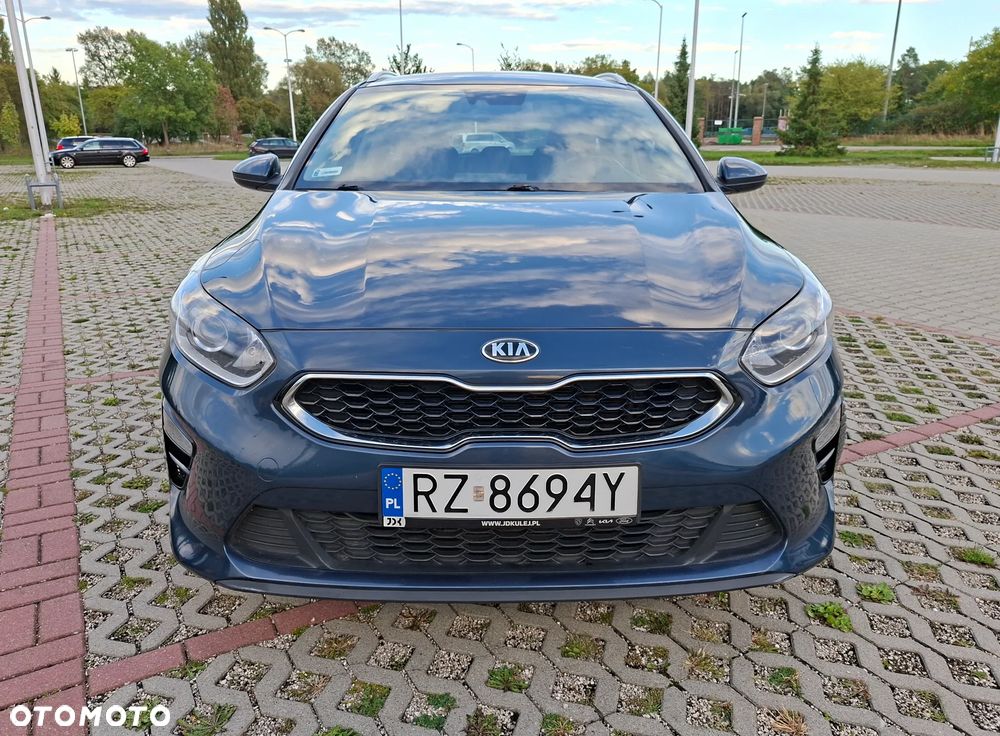 Kia Ceed 1.6 CRDi SCR M - 8