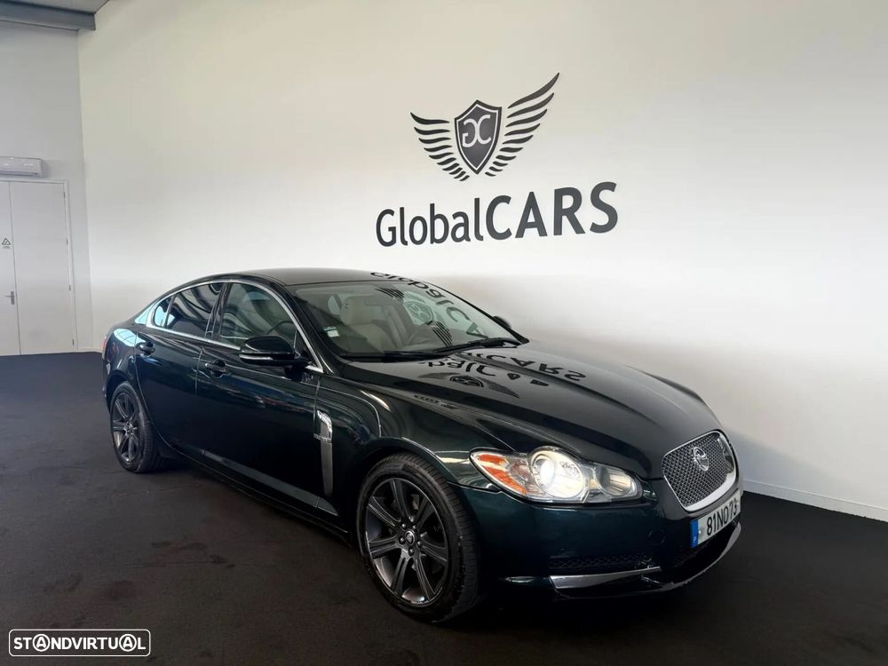 Jaguar XF 3.0 D V6 Premium Luxury - 3