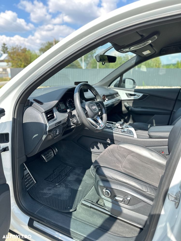 Audi Q7 3.0 50 TDI quattro Tiptronic - 16