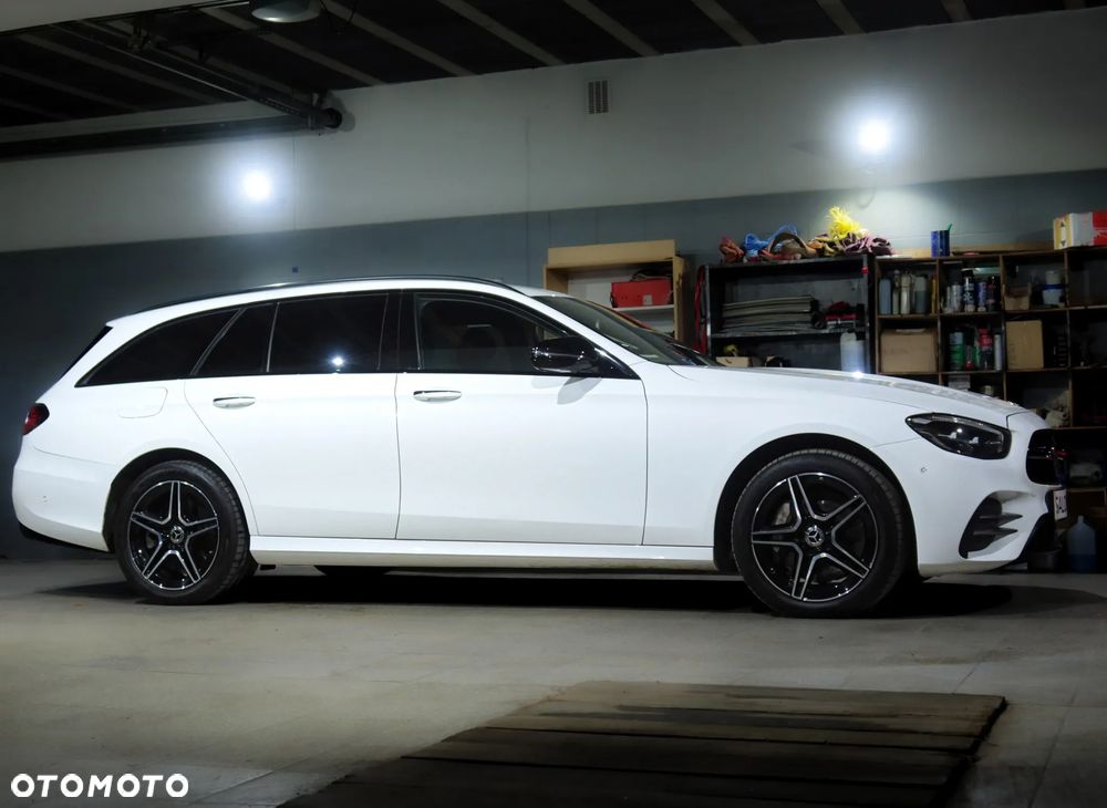 Mercedes-Benz Klasa E 300 de 4Matic 9G-TRONIC AMG Line - 5