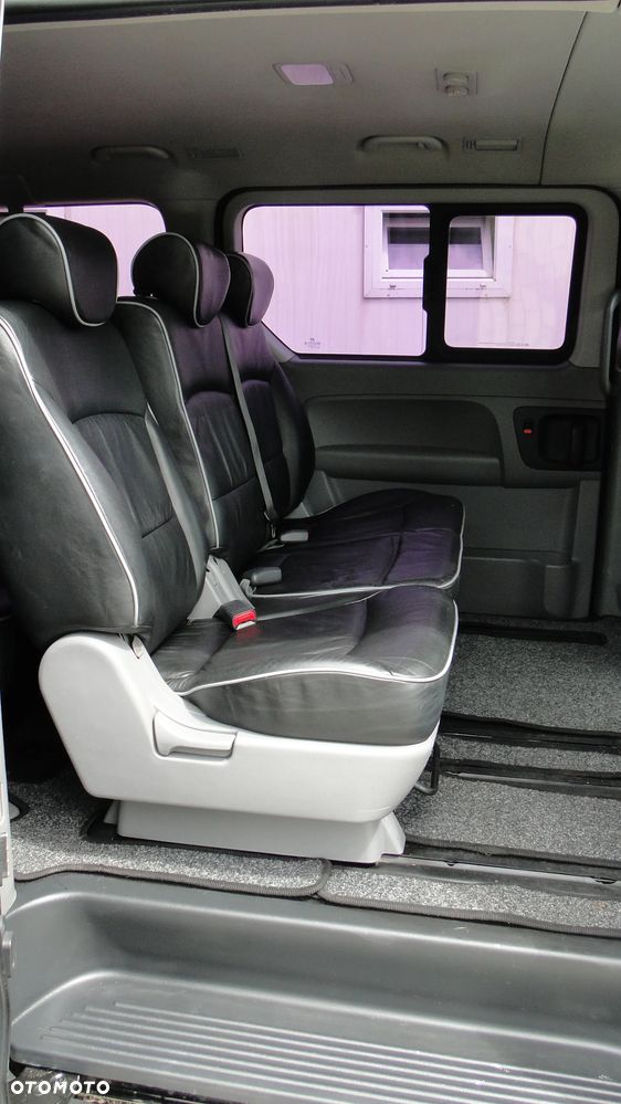 Hyundai H-1 Starex - 9