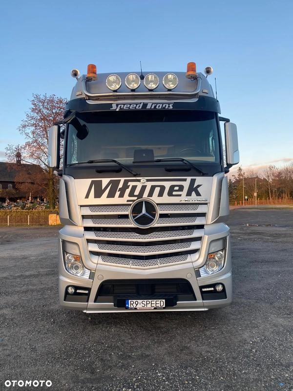 Mercedes-Benz Actros