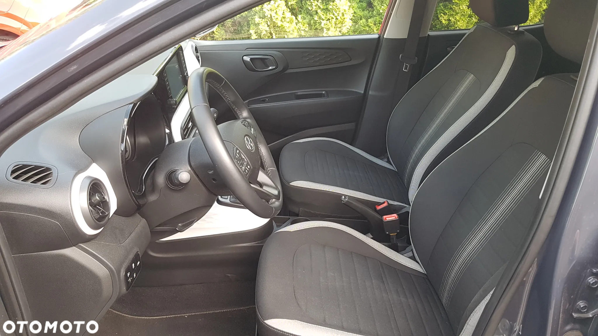 Hyundai i10 1.0 EDITION 30 - 11