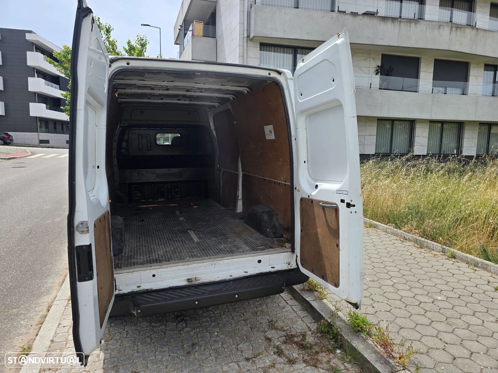 Ford Transit 350 L - 17