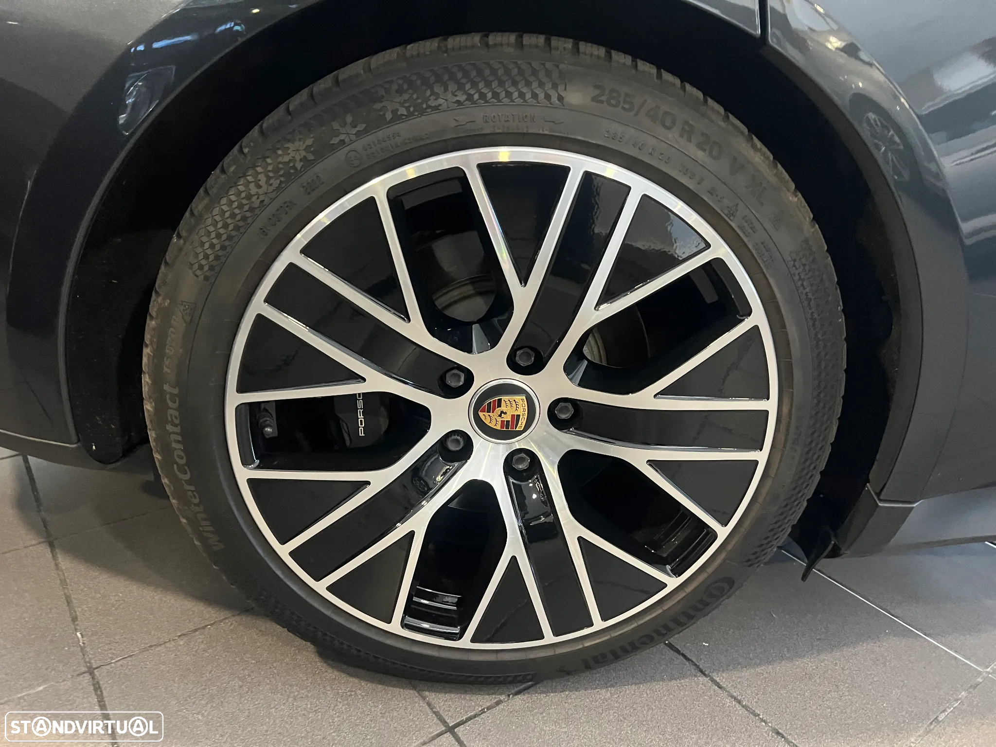 Porsche Taycan Sport Turismo - 10