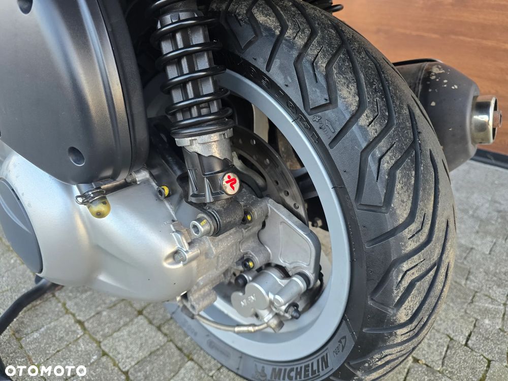 Peugeot Satelis - 29