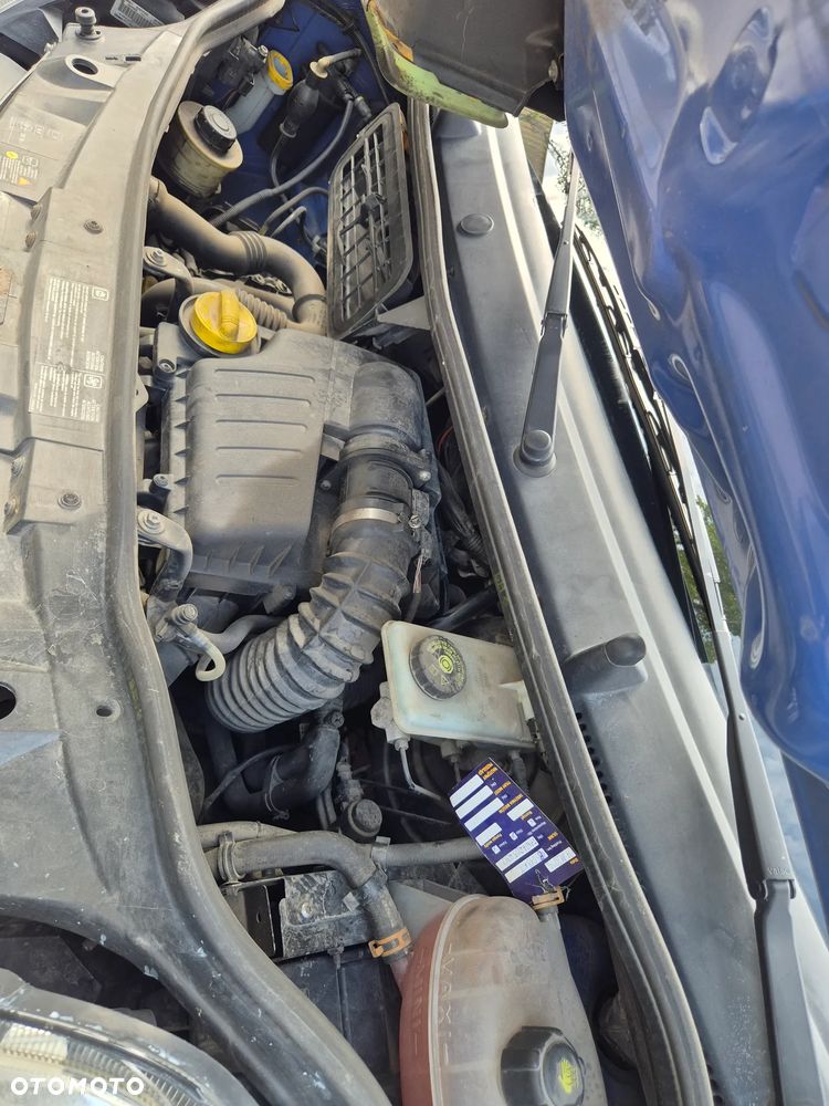 Renault Trafic - 28