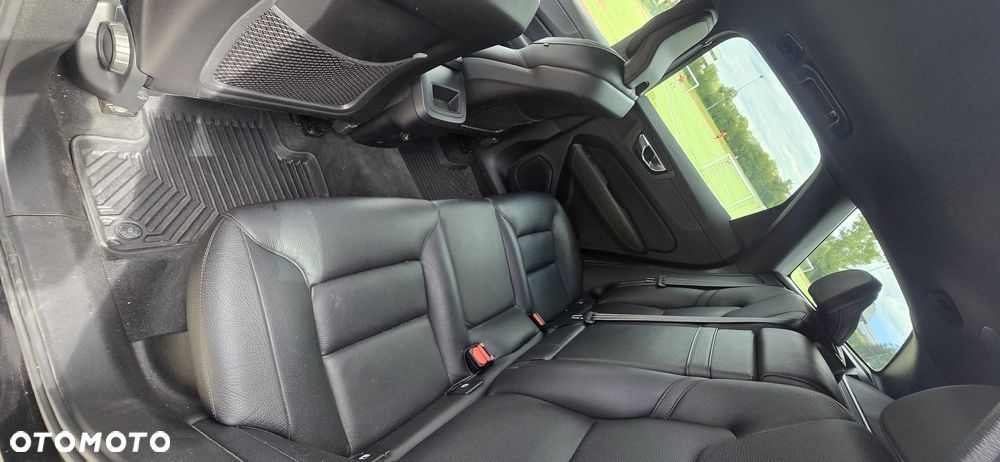 Volvo XC 60 D3 SCR R-Design - 6
