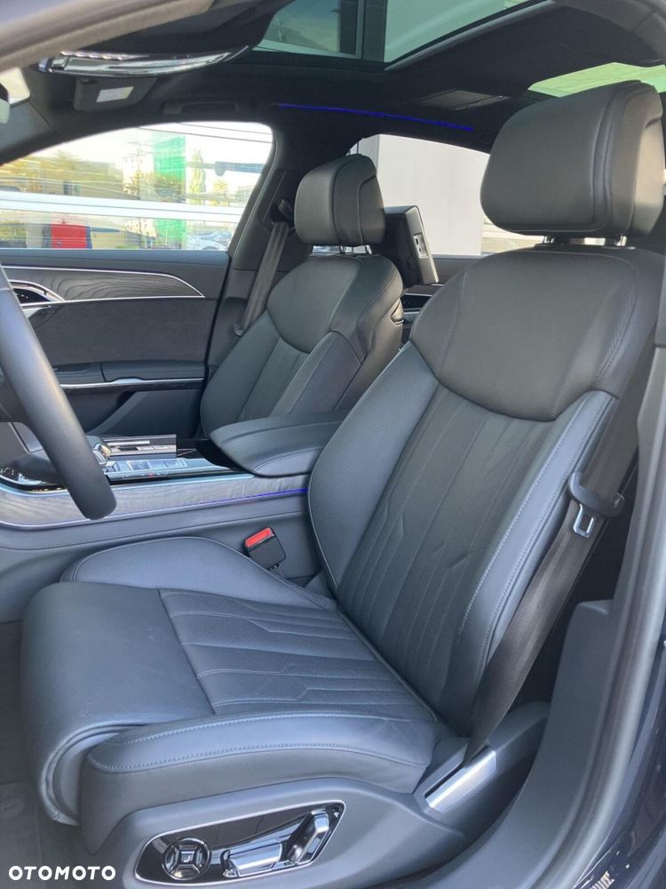 Audi A8 - 13